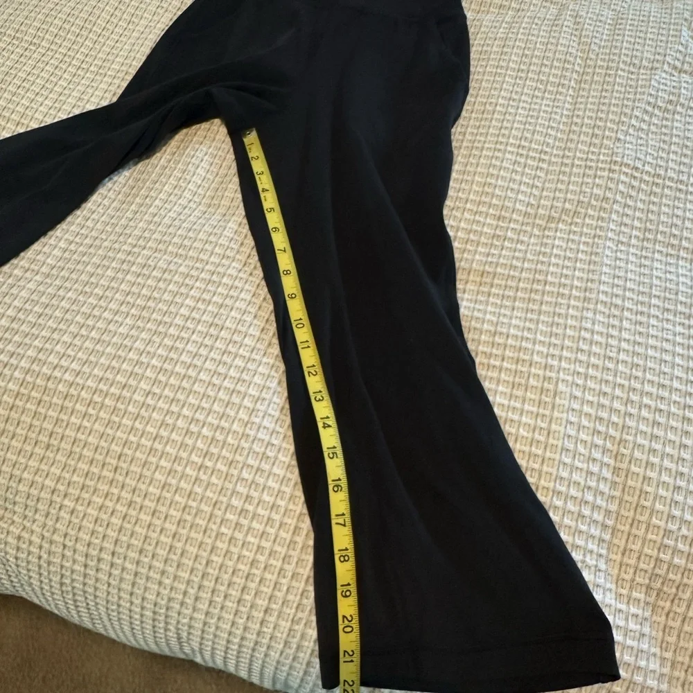 Lululemon | 9 Piece Activewear Bundle - All Women’s Size 2 - Picture 6 of 16